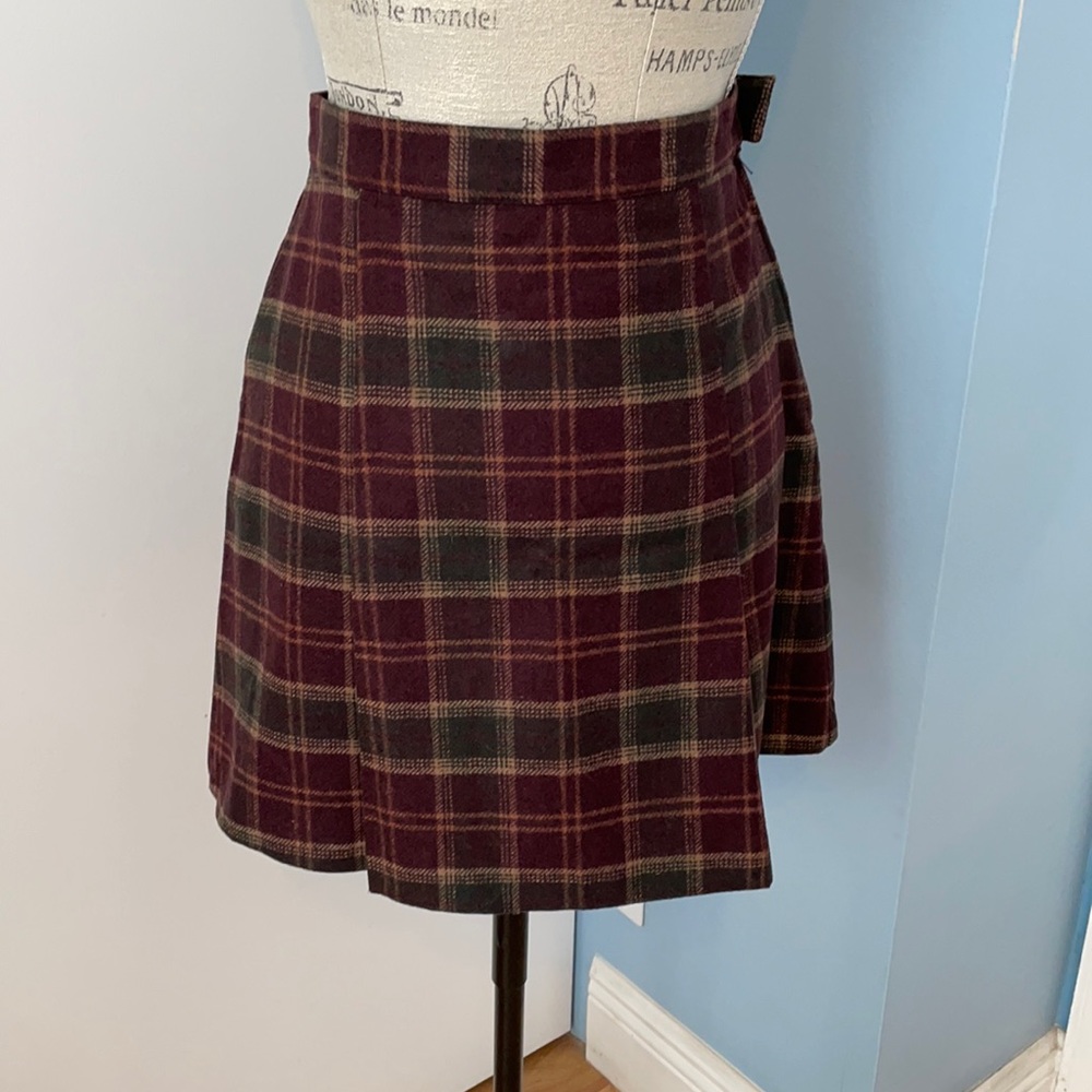 🌺 United Colors of Benetton Skirt - EU size 42